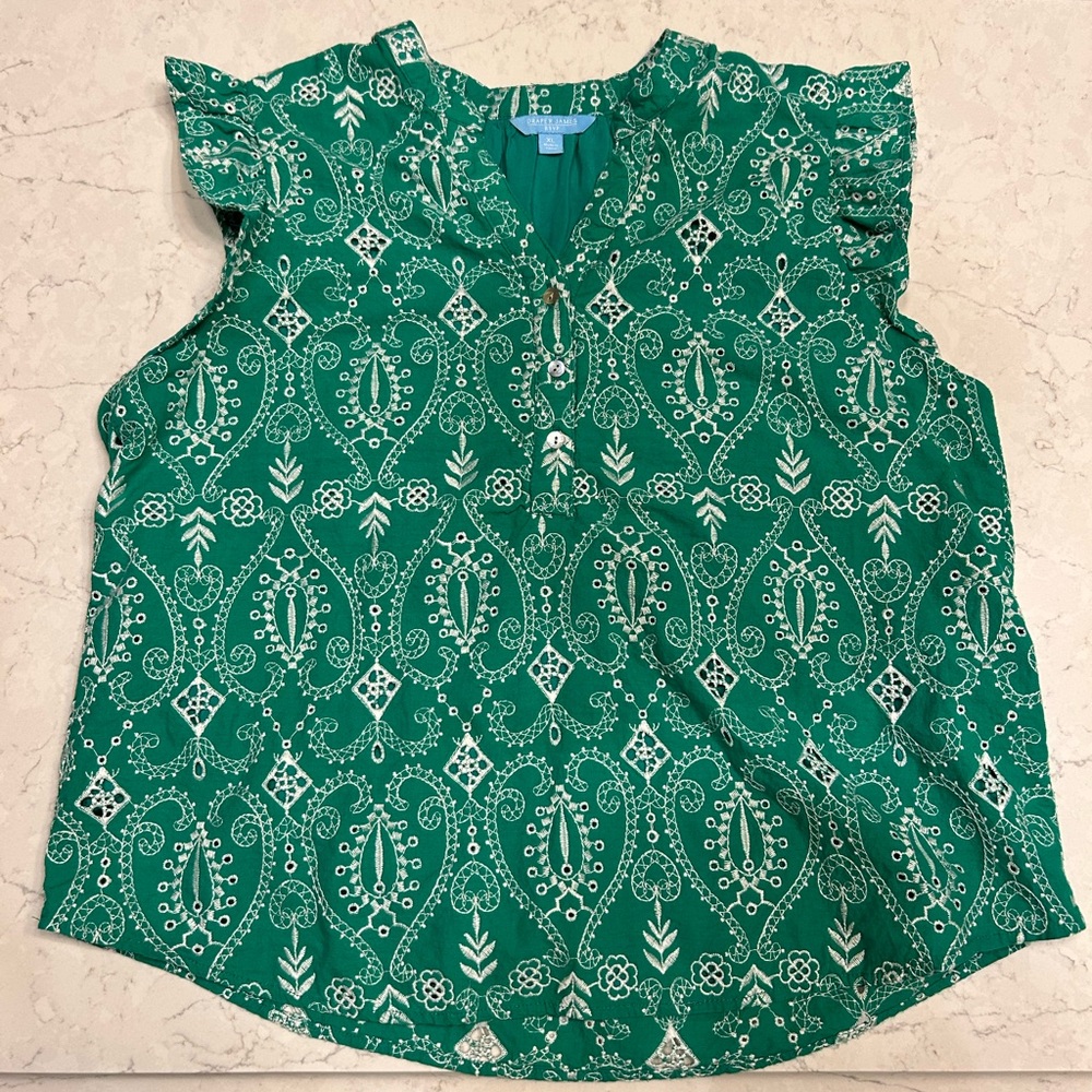 Draper James RSVP green and white eyelet top with flutter sleeves